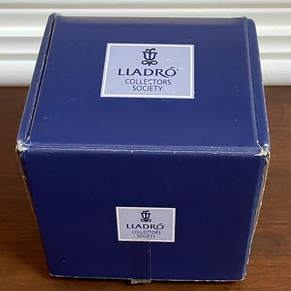 Lladro Collectors Society 1998 Member Gift Dolphins Swimming Cup Candle Holder - Picture 1 of 13